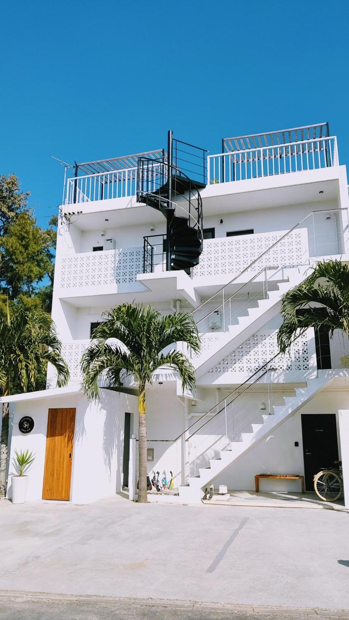 נאגו Staey Hotel מראה חיצוני תמונה